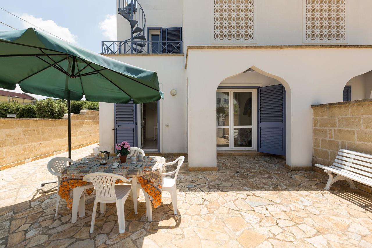 Villino Gemma Celeste By Barbarhouse Torre Lapillo Extérieur photo